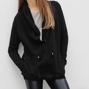 ARITZIA Rousseau sweater black size xxs - NWOT